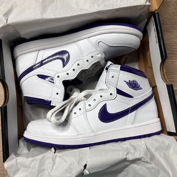 Jordan 1 Retro High "Court Purple” Size 2.5Y NWT - Picture 1 of 10